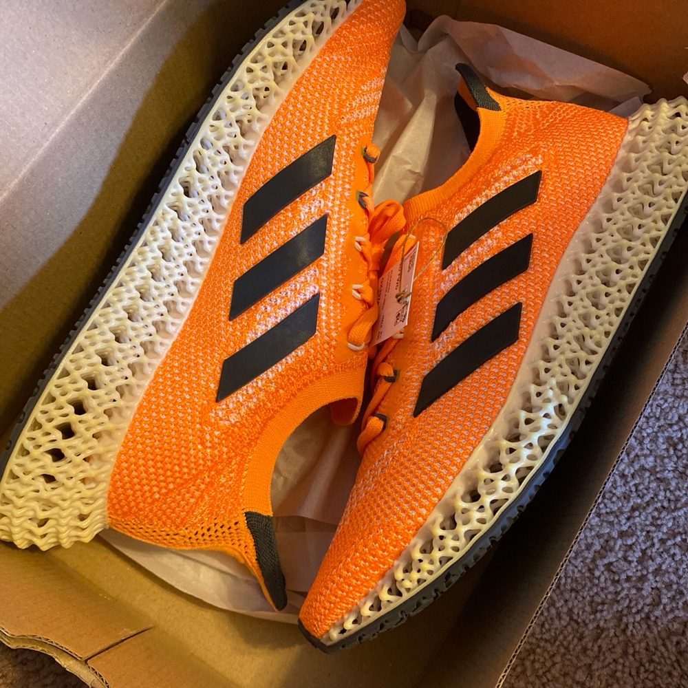 Adidas UltraBoost 4D FWD